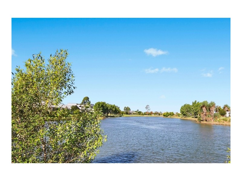 14 Lakefield Drive, Idalia QLD 4811