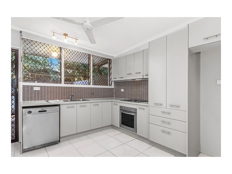3/53 Princes Road, Hyde Park QLD 4812