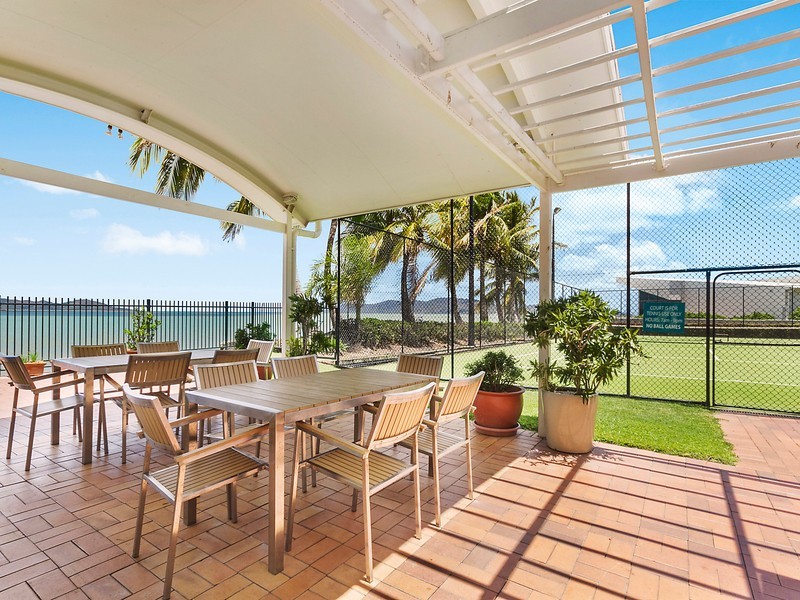 1/7 Mariners Drive, Townsville City QLD 4810