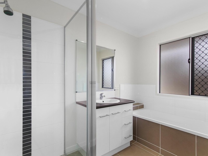 19 Daydream Circuit, Burdell QLD 4818