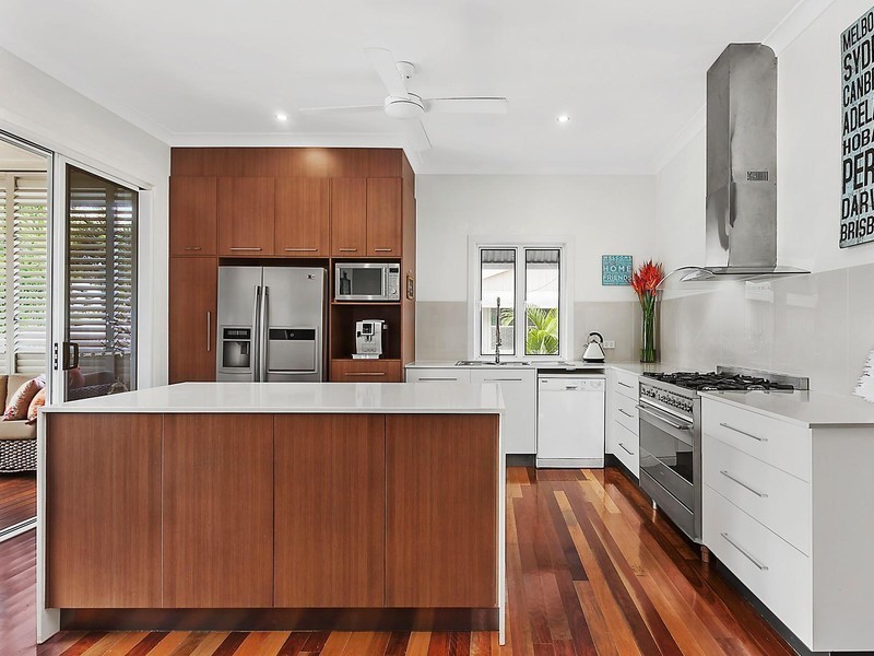 14 Sixth Avenue, South Townsville QLD 4810