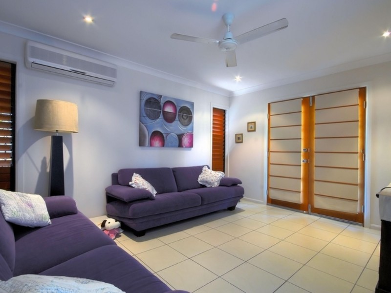 31 Warbler Crescent, Douglas QLD 4814