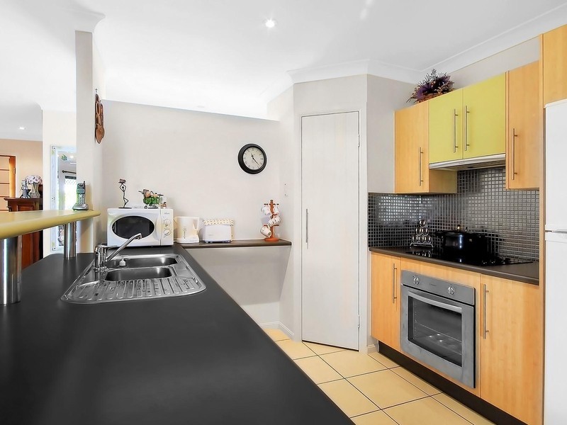 31 Warbler Crescent, Douglas QLD 4814