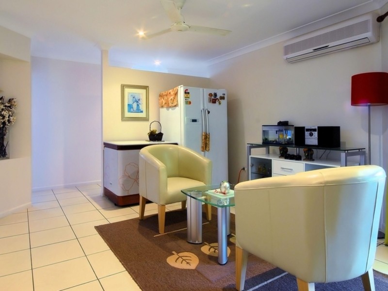 31 Warbler Crescent, Douglas QLD 4814