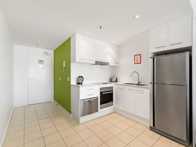 304/2 Dibbs Street, South Townsville QLD 4810