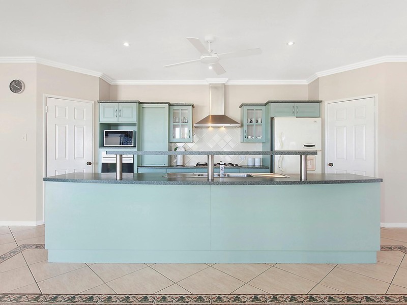 18 Braemar Crescent, Castle Hill QLD 4810