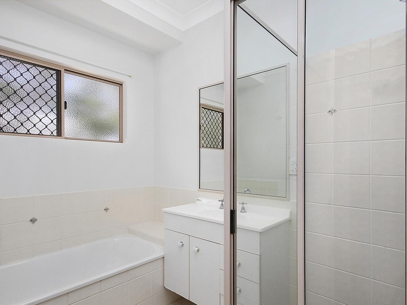 2 Honeyeater Circuit, Douglas QLD 4814