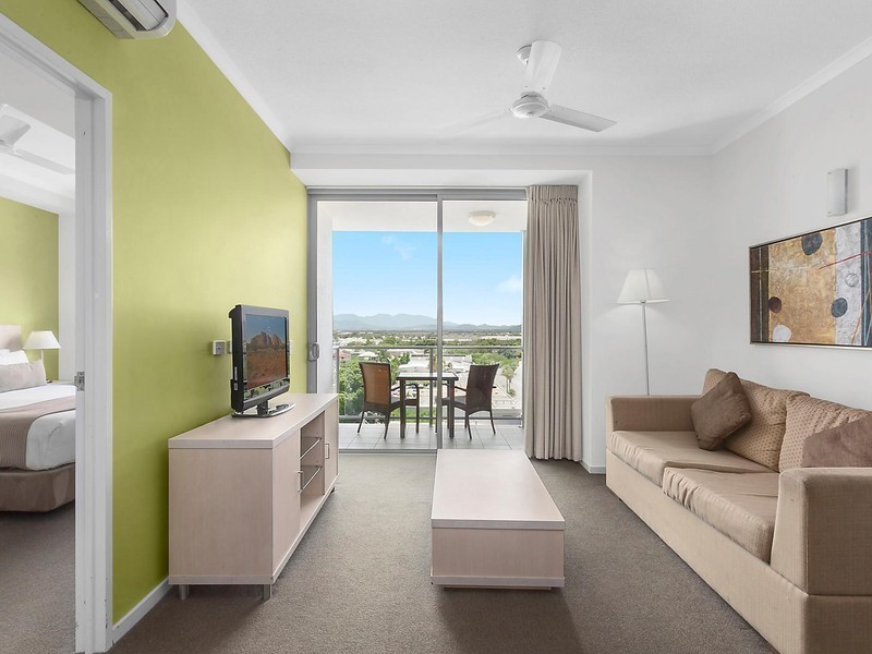 810/2 Dibbs Street, South Townsville QLD 4810