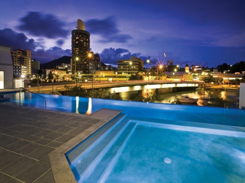 810/2 Dibbs Street, South Townsville QLD 4810