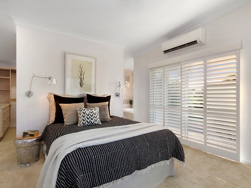 32 Palm Street, Rowes Bay QLD 4810