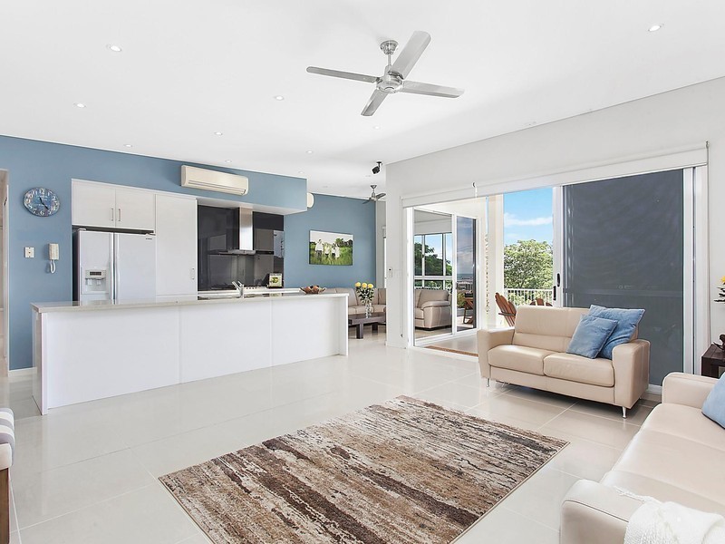 1/326 Stanley Street, North Ward QLD 4810