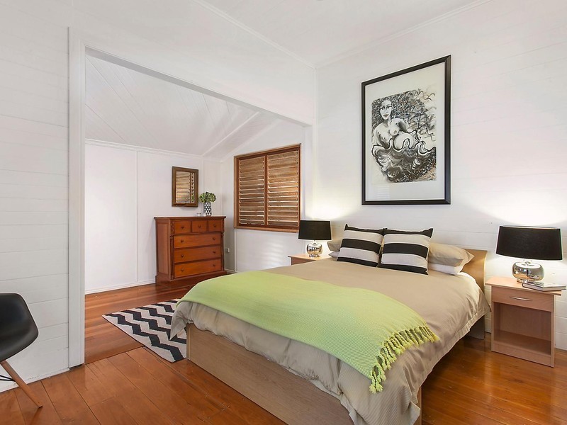 35 Bell Street, South Townsville QLD 4810