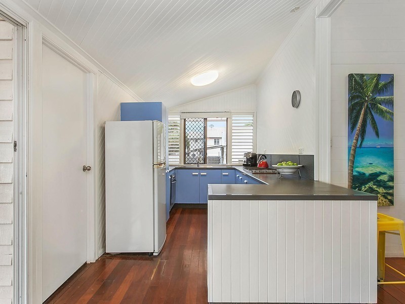 35 Bell Street, South Townsville QLD 4810