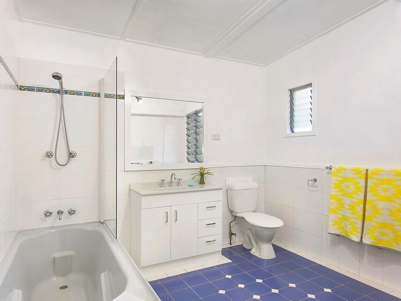 35 Bell Street, South Townsville QLD 4810