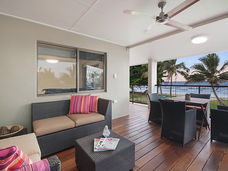 115 Cay Street, Saunders Beach QLD 4818