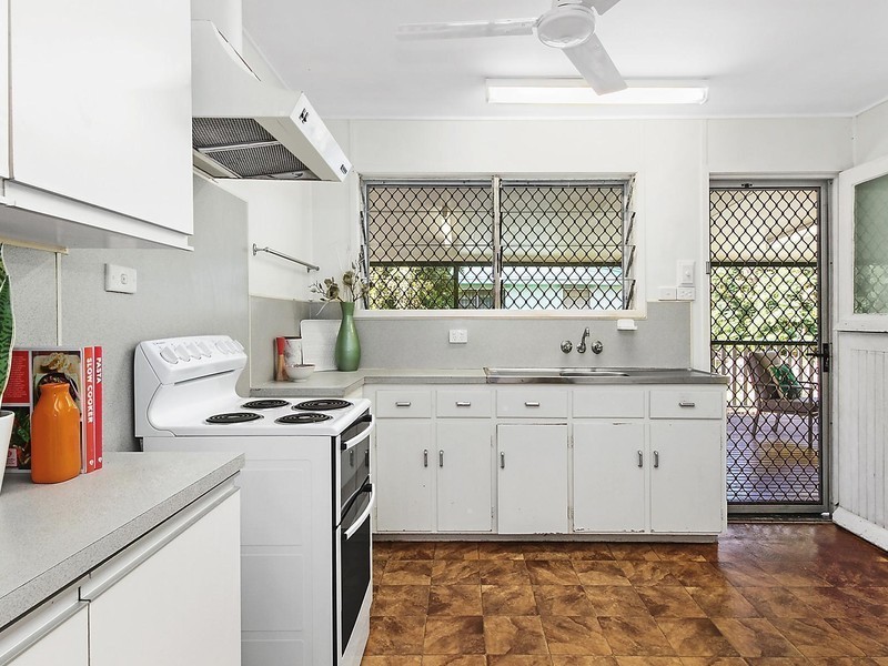 16 Riechelmann Street, Heatley QLD 4814