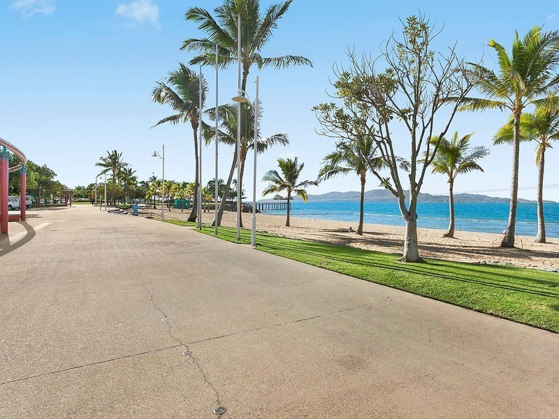 6/70 Eyre Street, North Ward QLD 4810