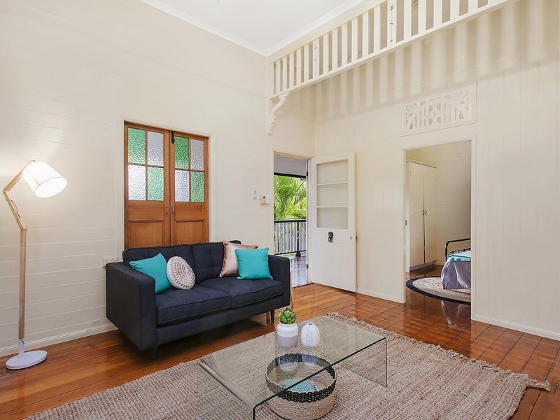 9 Ninth Avenue, Railway Estate QLD 4810