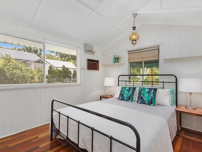 16 Lawson Street, Mysterton QLD 4812