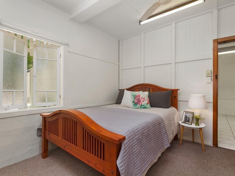 16 Lawson Street, Mysterton QLD 4812