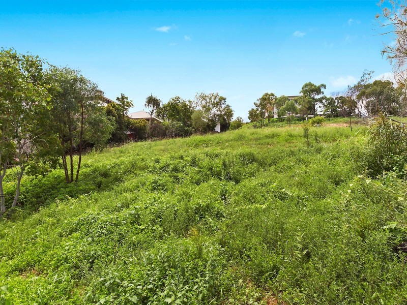10 The Point, Castle Hill QLD 4810