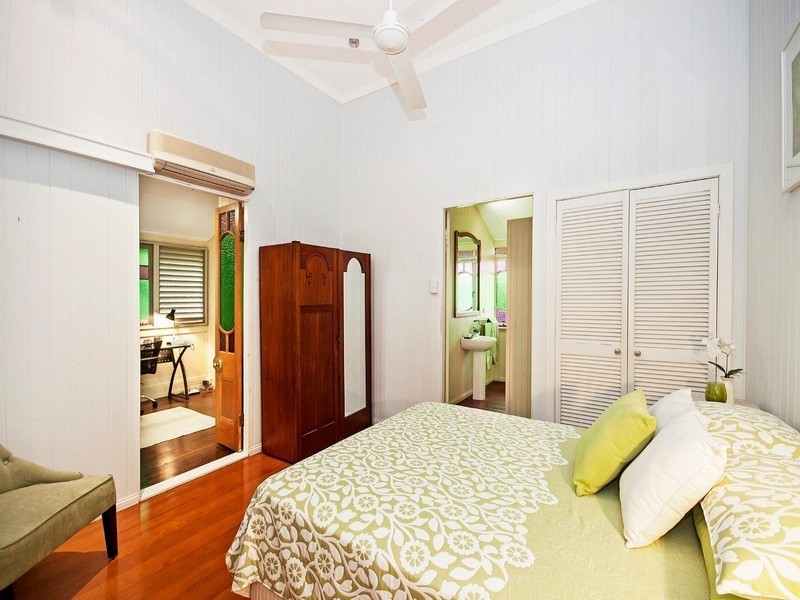 113 Harold Street, West End QLD 4810