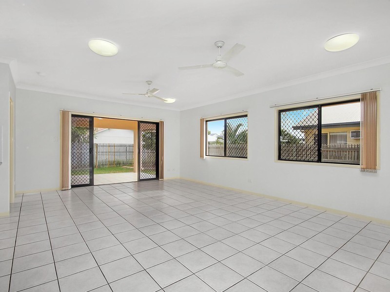 6 Biddulp Court, Kirwan QLD 4817