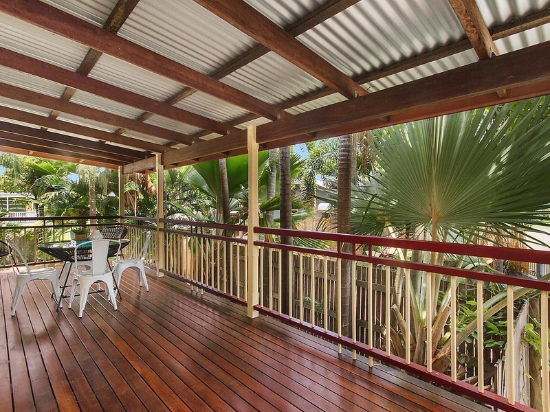 31 First Avenue, Railway Estate QLD 4810