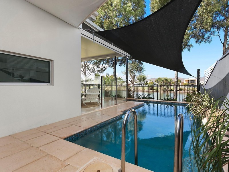 2 Edgewater Court, Idalia QLD 4811