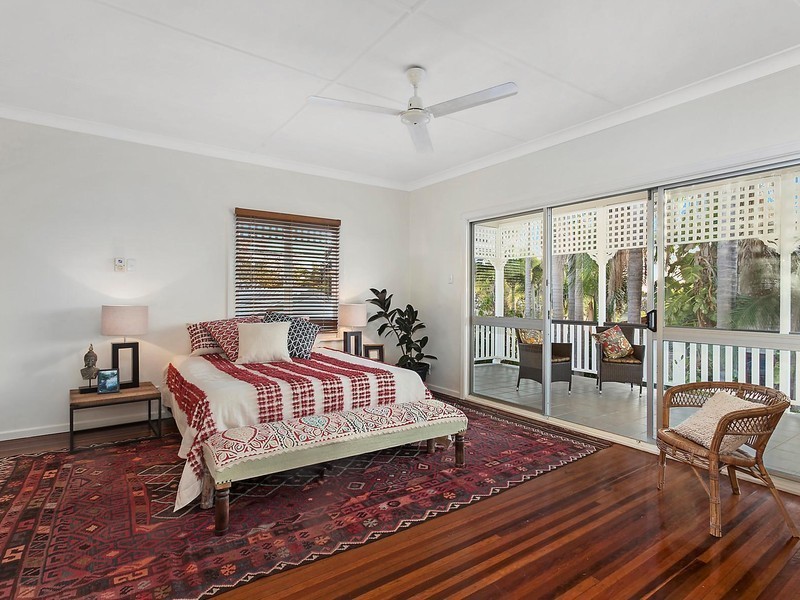 21 Kenilworth Avenue, Hyde Park QLD 4812