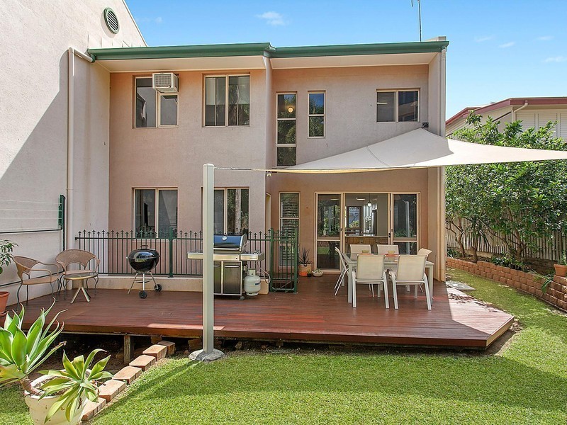 3/32 Murray Street, North Ward QLD 4810