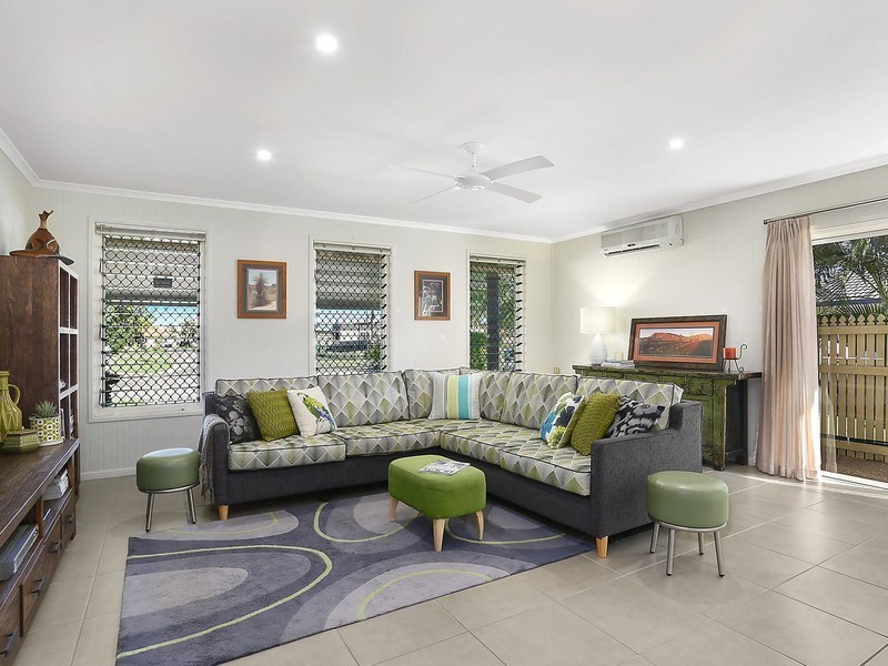 21 Crossman Place, Kirwan QLD 4817