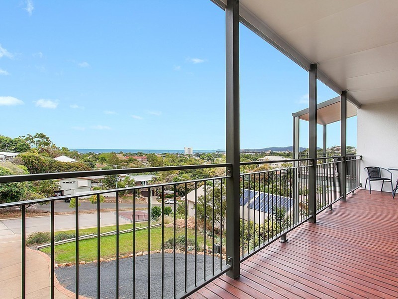 113 Yarrawonga Drive, Castle Hill QLD 4810