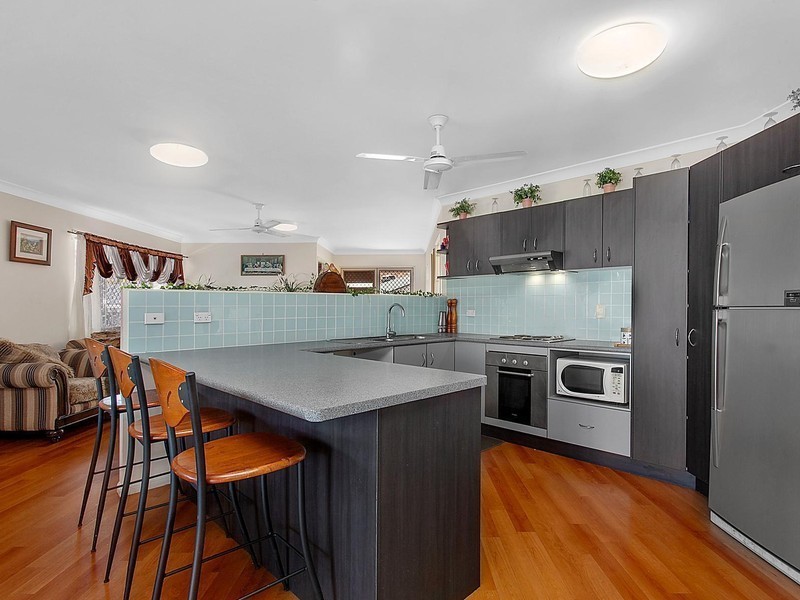 13 Lockyer Place, Mount Louisa QLD 4814