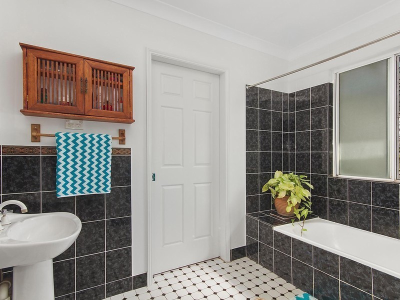 44 Wayne Street, Kelso QLD 4815