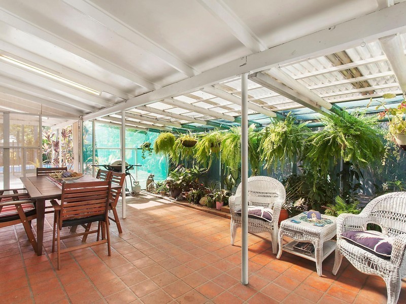 27 Winifred Street, Mundingburra QLD 4812