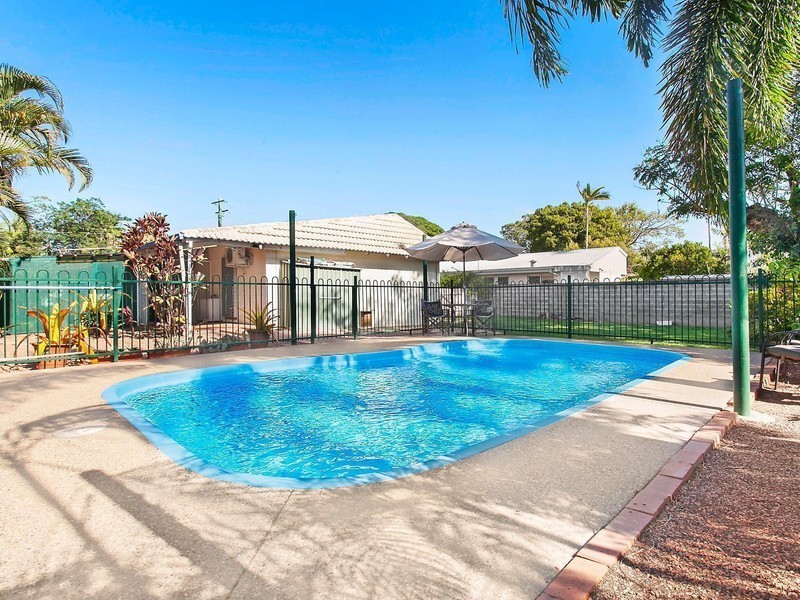 27 Winifred Street, Mundingburra QLD 4812