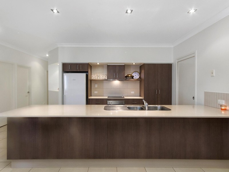 3 St Kilda Row, Douglas QLD 4814