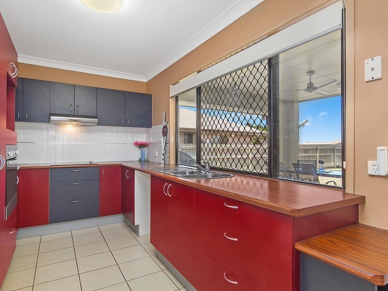 9 Fontwell Court, Mount Low QLD 4818