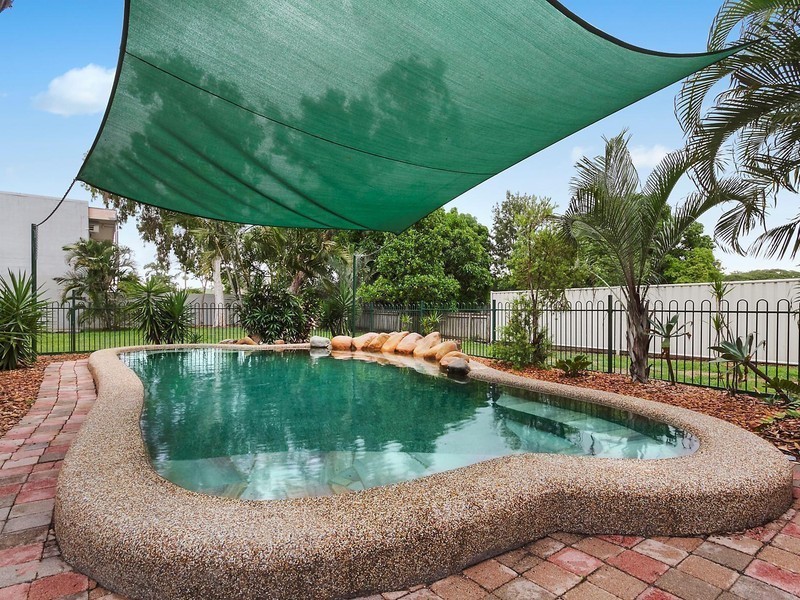 48 Cheyne Street, Pimlico QLD 4812