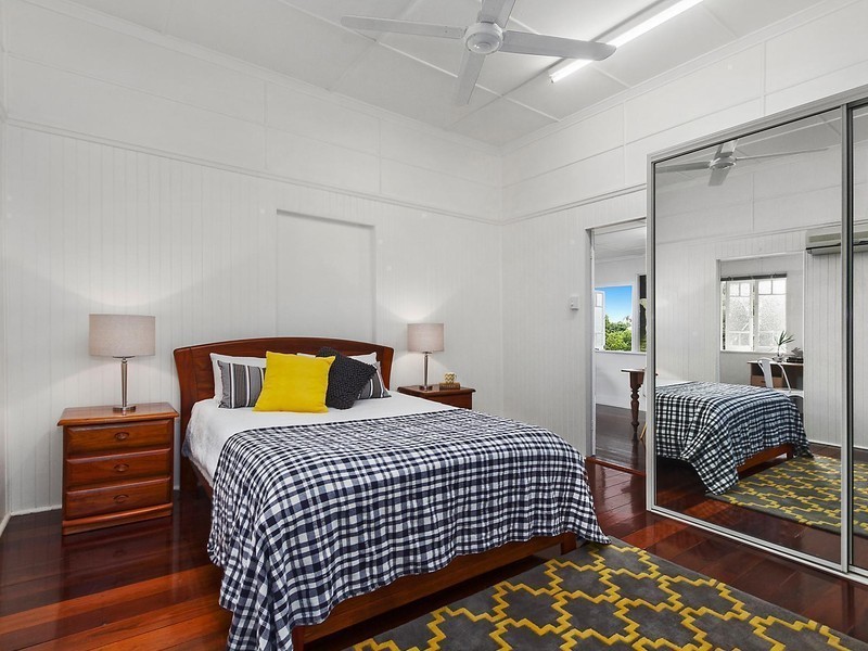 48 Cheyne Street, Pimlico QLD 4812