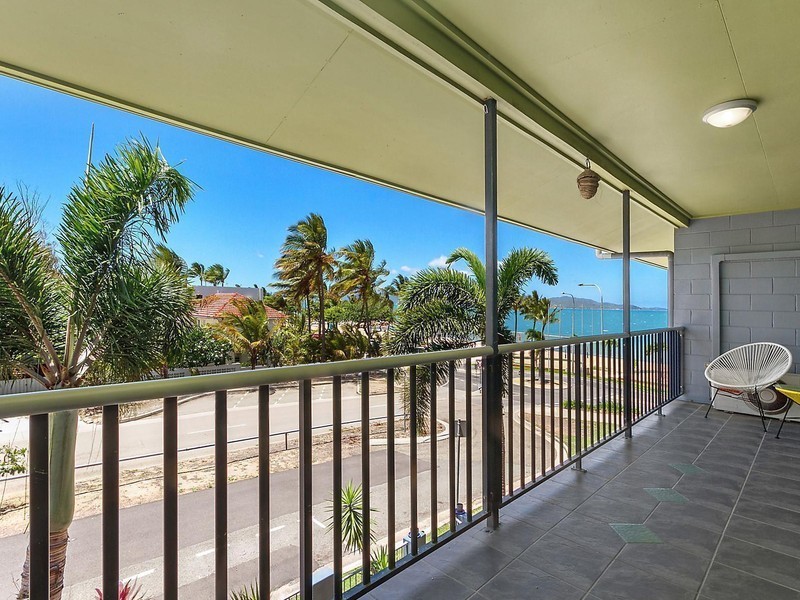 8/108 The Strand, North Ward QLD 4810