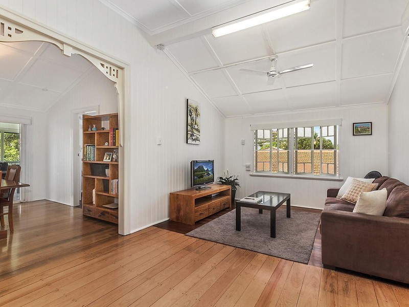 14 Isley Street, North Ward QLD 4810