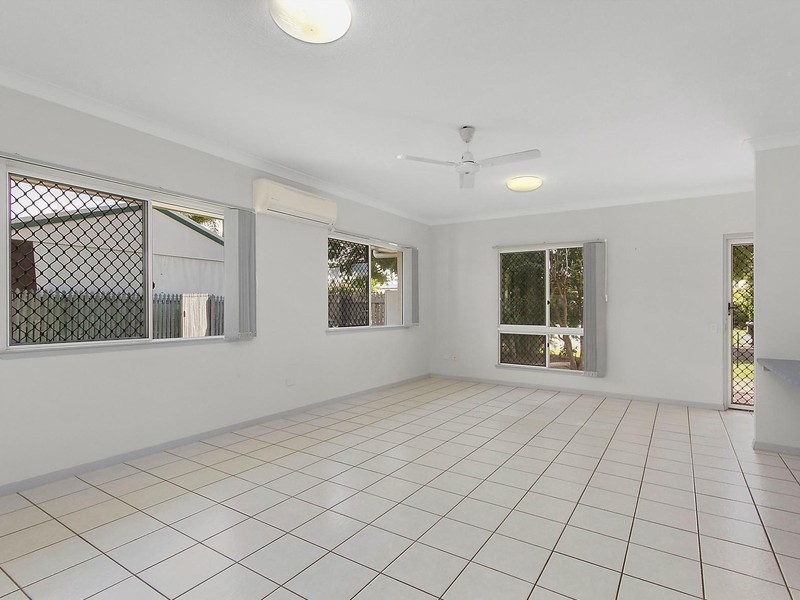 60 Wheeler Circuit, Kirwan QLD 4817