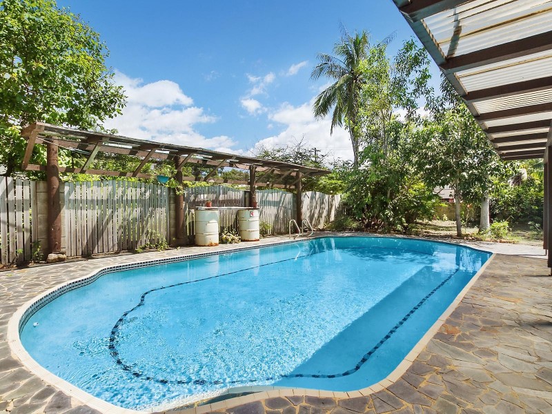 18 Kent Street, Gulliver QLD 4812