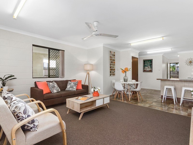 1 and 2/24 Lancaster Street, Garbutt QLD 4814