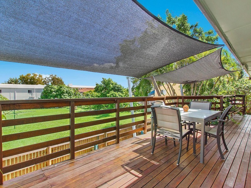 32 McKinley Street, North Ward QLD 4810