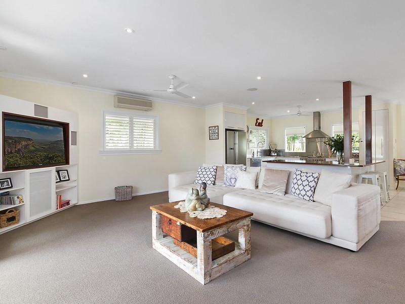 4 Chapman Street, Mysterton QLD 4812