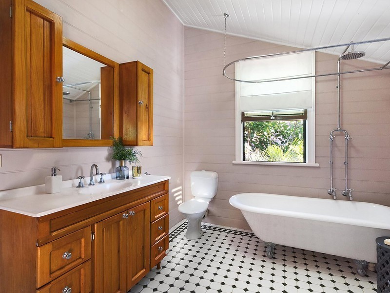 34 Twelfth Avenue, Railway Estate QLD 4810