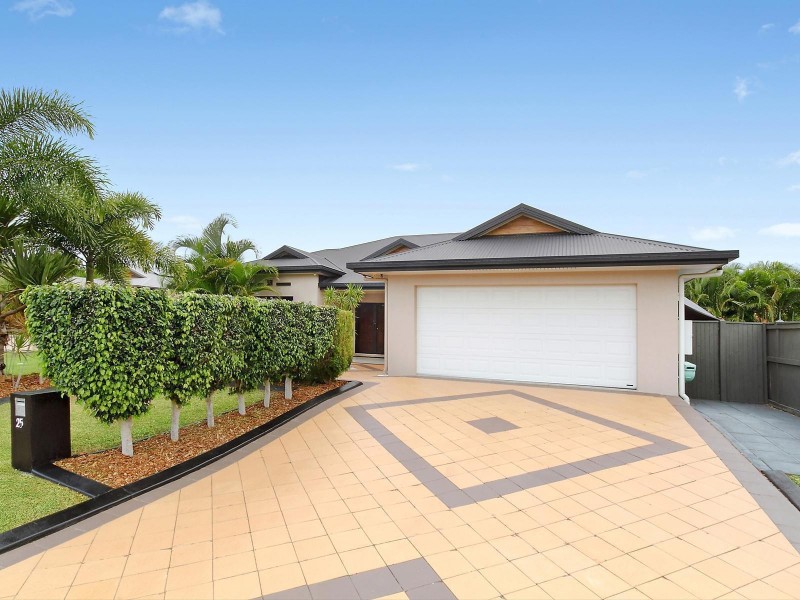 25 Moreton Ash Drive, Douglas QLD 4814